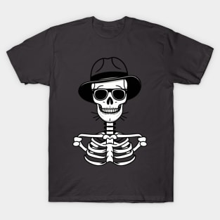 Cool stylish skeleton with hat fashion lover T-Shirt